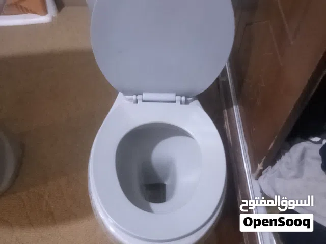 طقم فرنجي مستعمل بحال الوكاله للبيع بسعر مغري