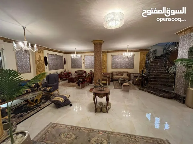 1000 m2 4 Bedrooms Villa for Sale in Cairo First Settlement