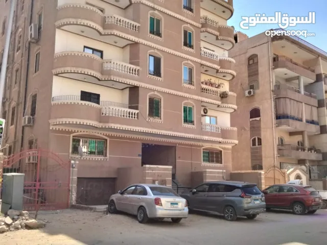 250m2 5 Bedrooms Apartments for Sale in Giza 6th of October
