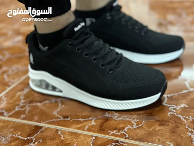 36 Sport Shoes in Ramallah and Al-Bireh
