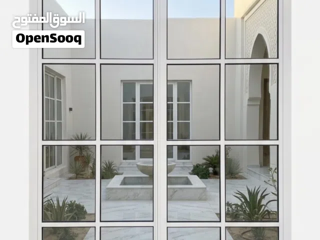 طقم أبواب/نوافذ ألومنيوم أبيض بنظام مربعات كلاسيك - راقية جداً