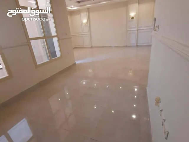 400 m2 More than 6 bedrooms Villa for Rent in Jeddah Obhur Al Shamaliyah