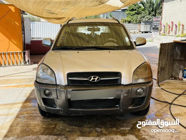توسان 2007 فل للبيع كاش او نص بنص مع فرق بالسعر