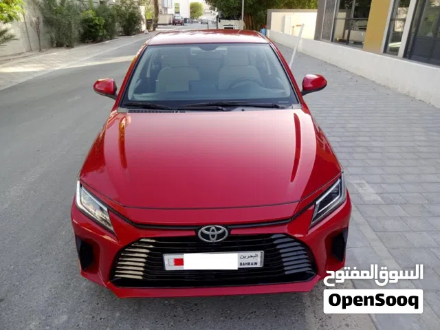 TOYOTA YARIS SINGLE OWNER 28000 KM AVAILABLE ON MONTHLY INSTALLMENT OR CASH
