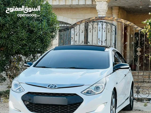 سوناتا هايبرد 2012