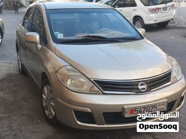 Nissan tiida car for sale model 2011