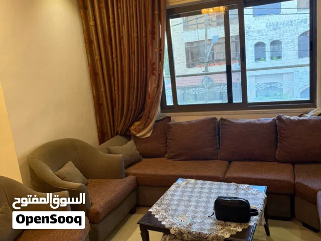 شقه طابق اول مساحه 105 للبيع موثث وكامل
