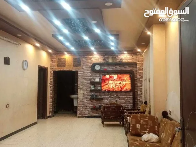 600 m2 3 Bedrooms Townhouse for Sale in Zarqa Shomer