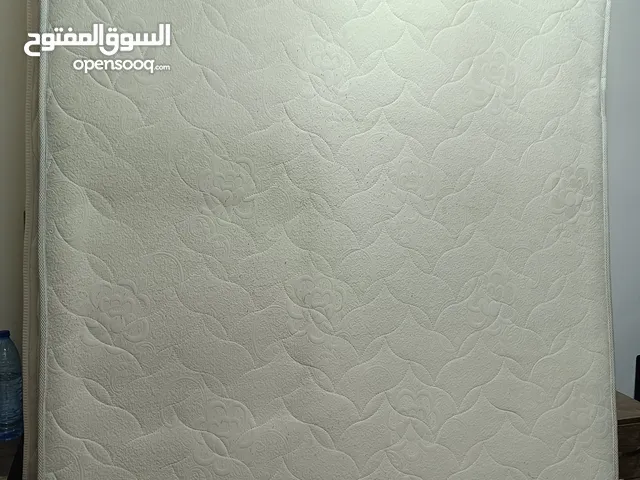 فرشة تخت مجوز للبيع