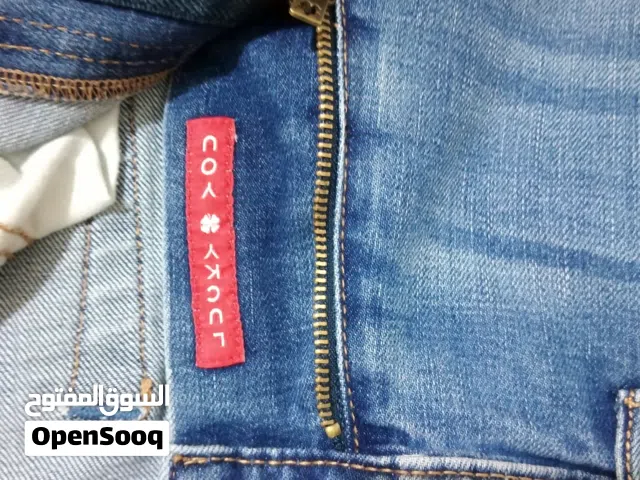 بنطلون جينز