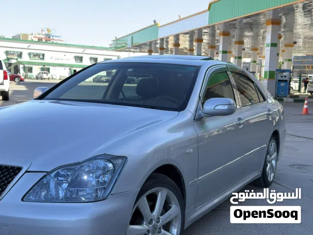 Used Toyota Crown in Basra