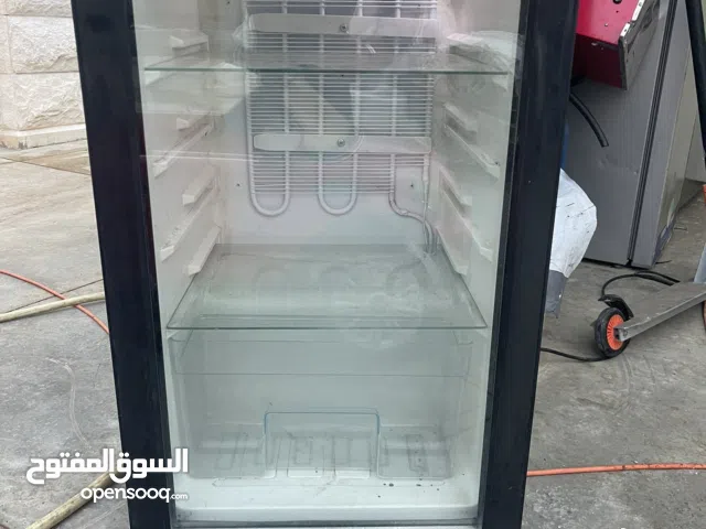 ثلاجة مكتب  باب كزاز لون اسود