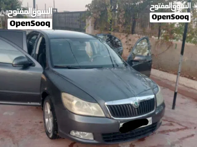 2010 سكودا اوكتافيا Standard
