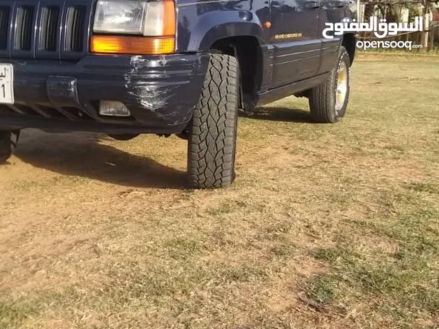 Jeep Grand Cherokee 1998 in Tripoli