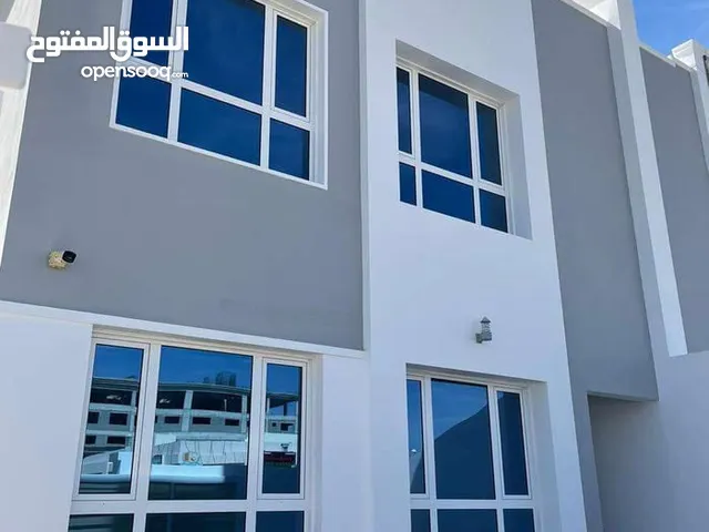 429 m2 More than 6 bedrooms Villa for Sale in Muscat Al Khoud