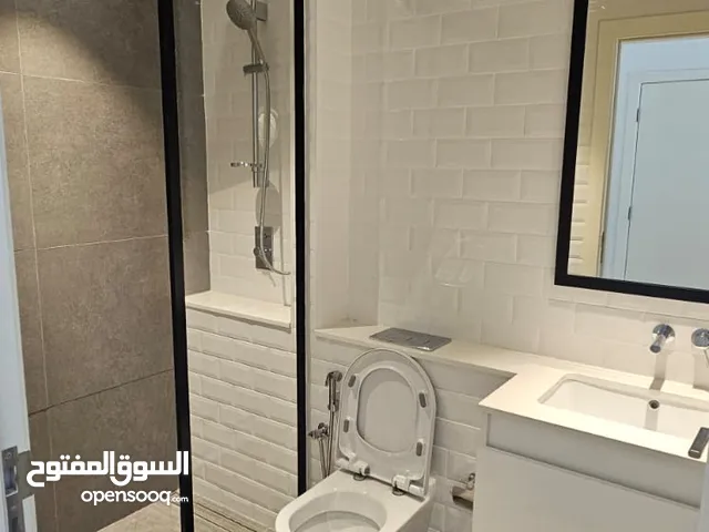 140 m2 3 Bedrooms Apartments for Rent in Al Riyadh Al Yarmuk