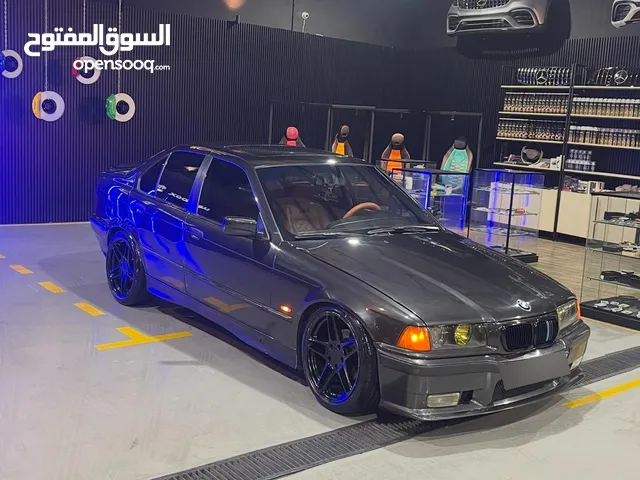 Bmw e36 السيارة عالواقع أجمل والعديد من الإضافات ولا تحتاج اي صيانة