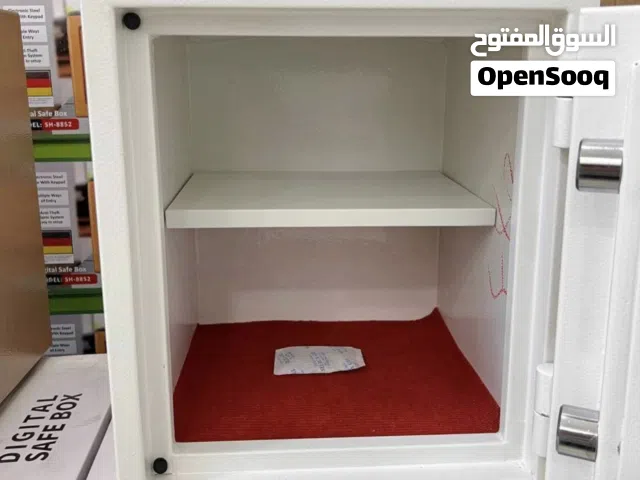 قاصات الماني