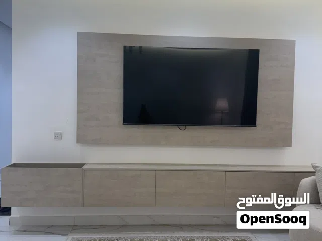 للبيع اطار تلفزيون مع  4 دروج سفليه استعمال خفيف جدا سعر التفصال 280 سعر البيع 100