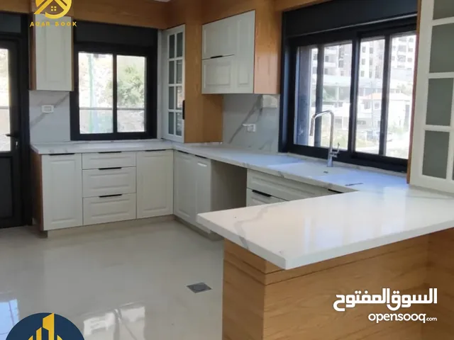 شقة سووبرديلوكس سكنة أولى غير مفروشة للايجار