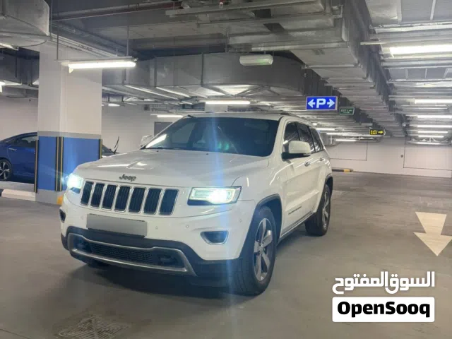 2015 جيب جراند شيروكى Limited
