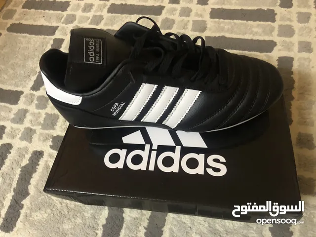 42 Sport Shoes in Muscat
