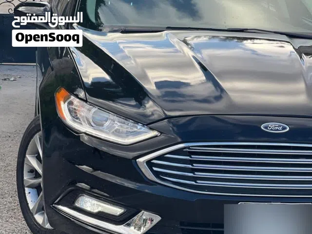2017 فورد فيوجن SE