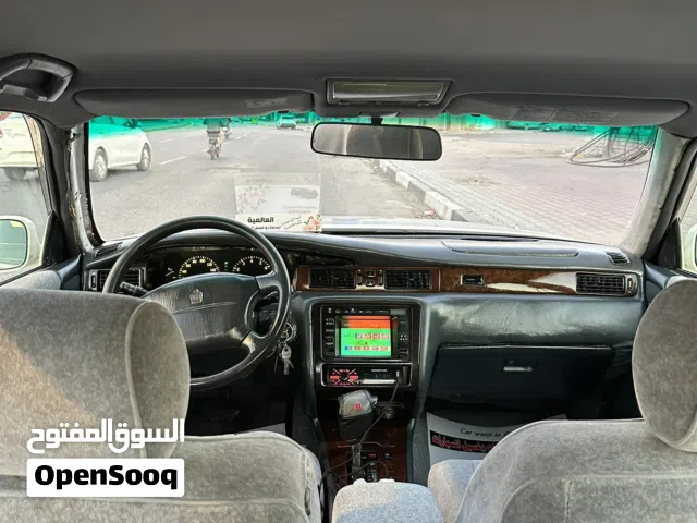 1996 تويوتا كراون Crown