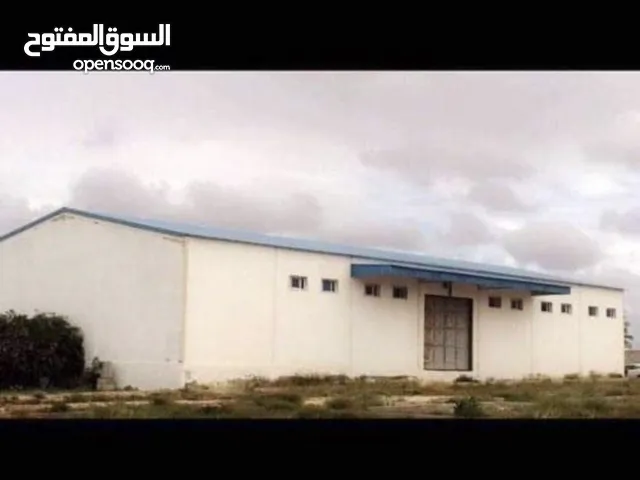 السلام عليكم  هناقر للإيجار سعر 8000
