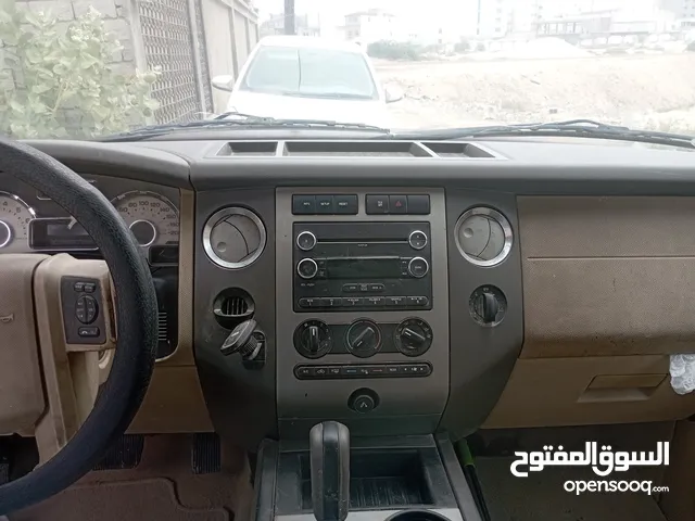 Used Ford Expedition in Al Mukalla
