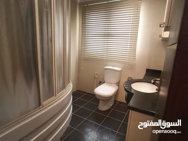 260 m2 5 Bedrooms Apartments for Sale in Giza Haram