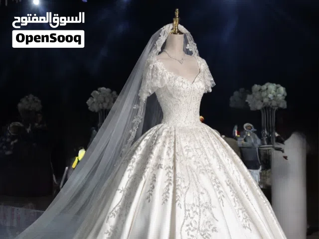 فستان زفاف مصمم فالسعودية