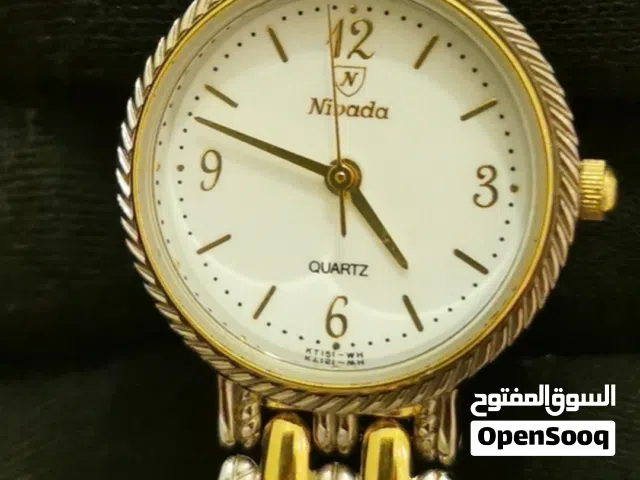 ساعة نيفادا نسائية مستخدمة مقاس 23 تقريبا