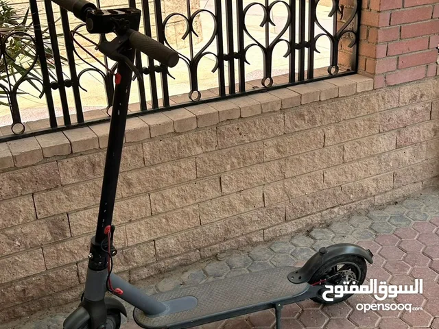 سكوتر قابل للشحن Crony scooter