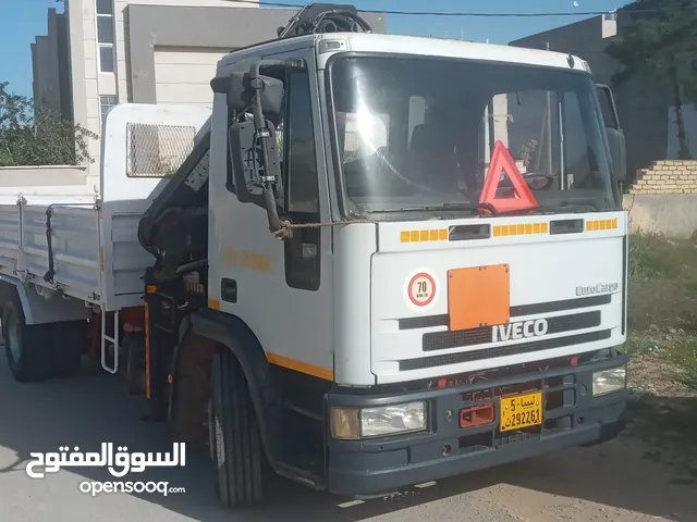 Tow Truck Iveco 1990 in Tripoli