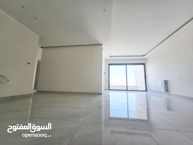 الرابية شقة جديدة بمواصفات خاصة للإيجار الفارغ 3 غرف نوم ذو إطلالة دائمة