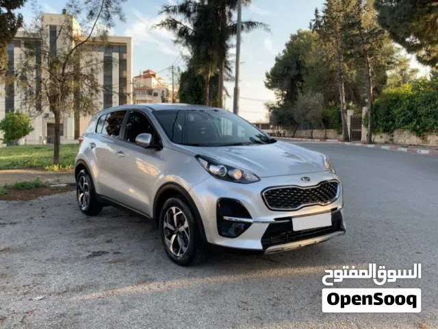 Kia sportage بويه شركة 4/4 فللللللللللل عداد 50 بسعرررررررررر حرق حرق حرق كاشششششش