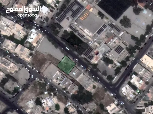 أرض مساحتها 582م في جبل الحسين مقابل مدارس الفرير الخاصة