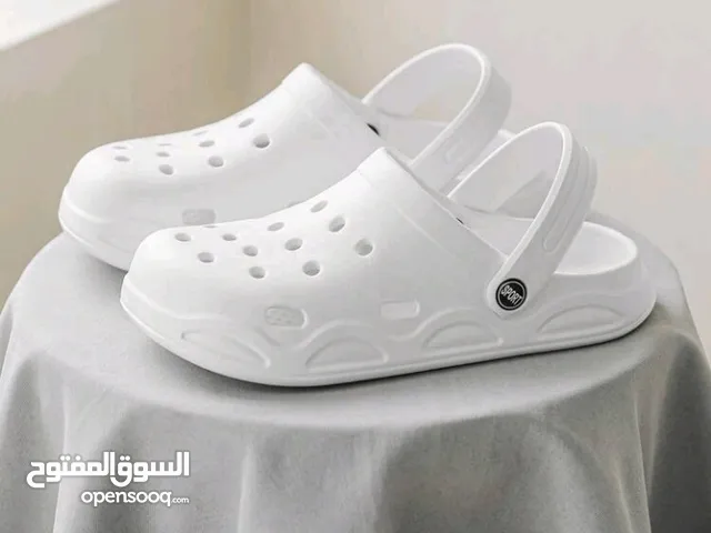 White Comfort Shoes in Salt