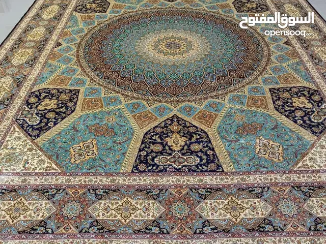 Persian hand made carpet 3/4 meters