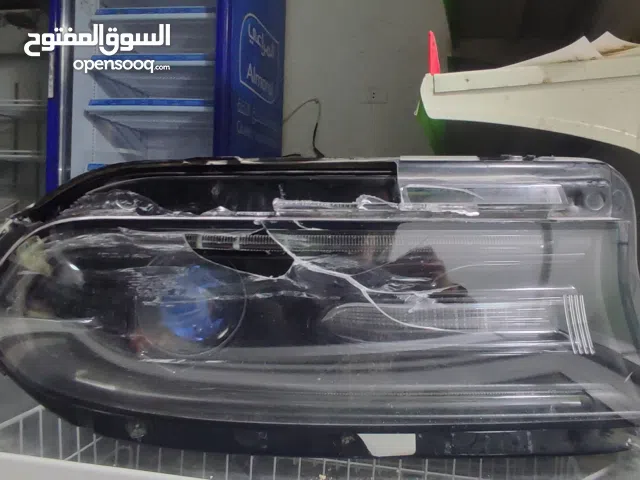 ضو يمين Dodge Challenger Hellcat 2015–2018