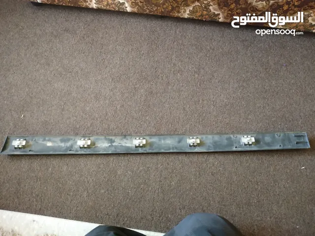 خط جنب مرسيدس