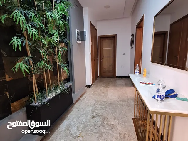 180 m2 4 Bedrooms Apartments for Sale in Tripoli Souq Al-Juma'a