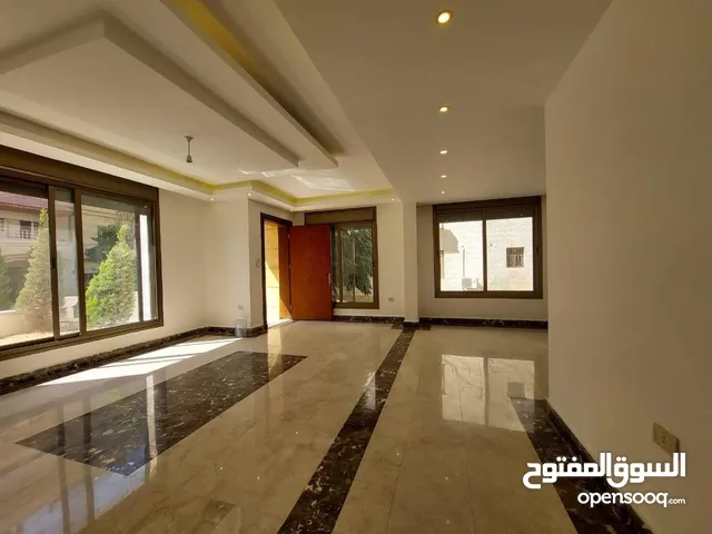 226m2 3 Bedrooms Apartments for Sale in Amman Deir Ghbar