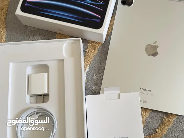 Apple iPad Pro 128 GB in Muscat