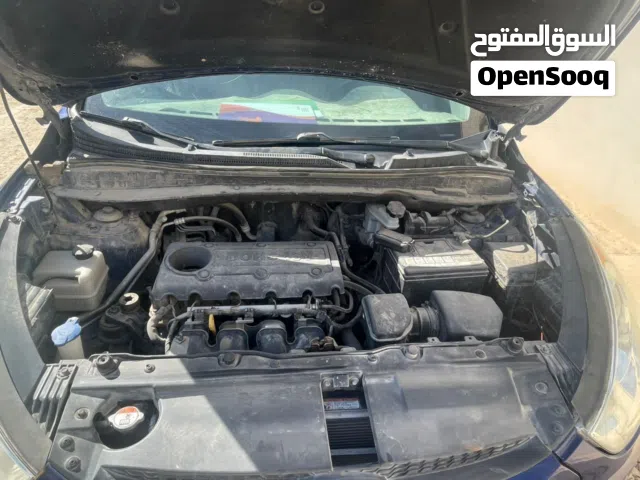 2012 Hyundai Tucson Standard