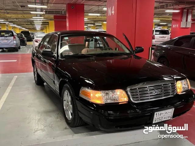 Used Ford Crown Victoria in Al Hofuf