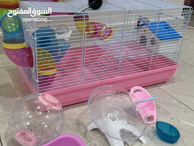 New, hamster house . used only for around 1 months