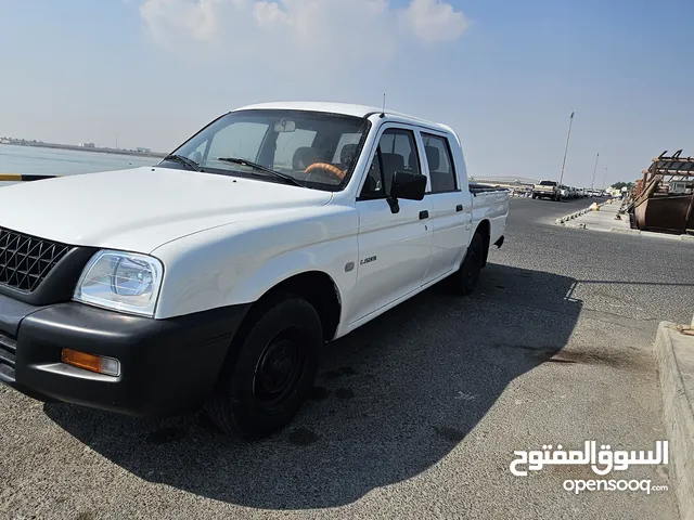 Mitsubishi L200 2004