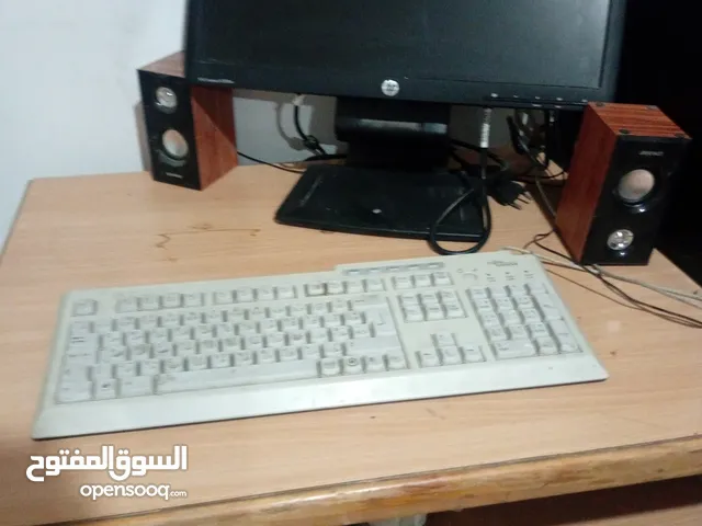كمبيوتر hpمع كامل عدهته مستعمل للبيع 65